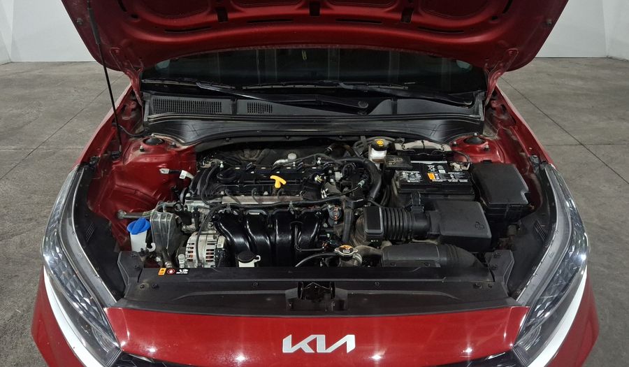 Kia Forte 2.0 L IVT Sedan 2023