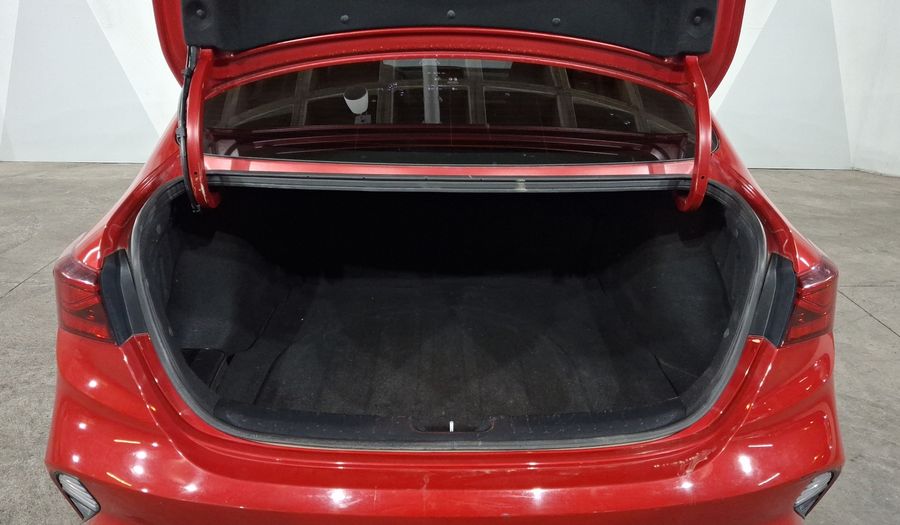 Kia Forte 2.0 L IVT Sedan 2023