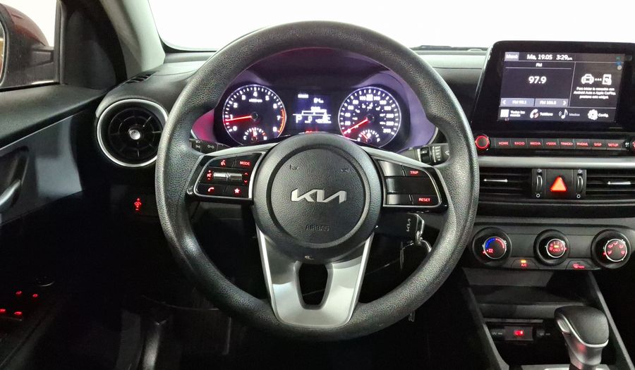 Kia Forte 2.0 L IVT Sedan 2023