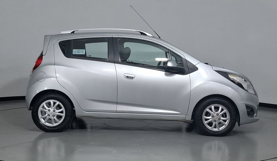 Chevrolet Spark 1.2 LTZ C MT Hatchback 2015