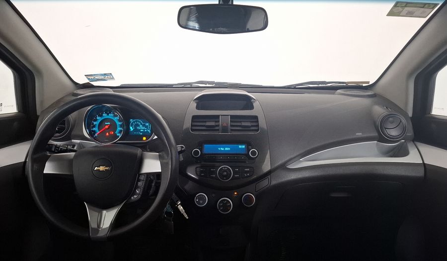 Chevrolet Spark 1.2 LTZ C MT Hatchback 2015