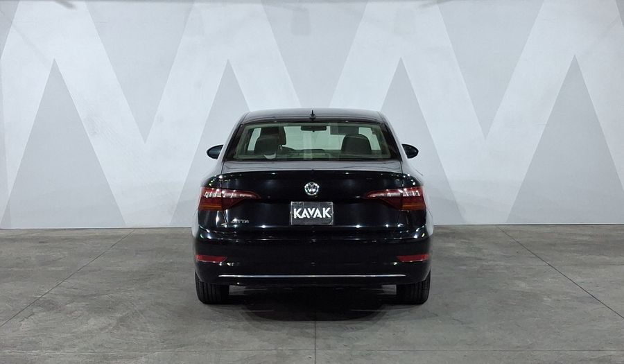Volkswagen Jetta 1.4 TRENDLINE Sedan 2019