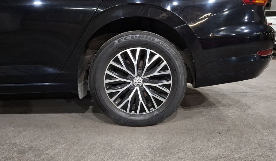 Volkswagen Jetta 1.4 TRENDLINE Sedan 2019