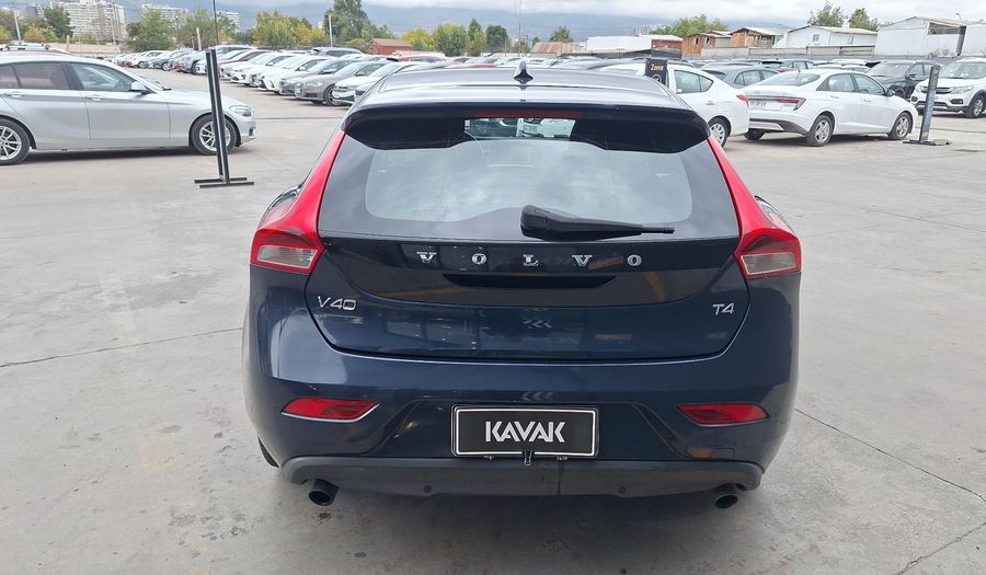 Volvo V40 1.6 T4 COMFORT Hatchback 2015