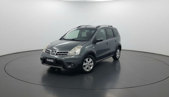 Nissan • Livina