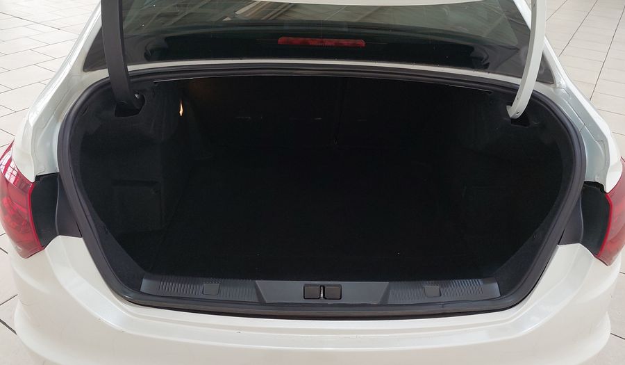 Citroen C4 Lounge 1.6 SHINE AUTO Sedan 2019