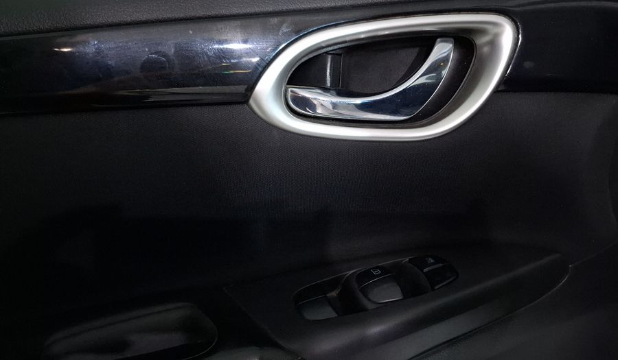 Nissan Sentra 1.8 ADVANCE AUTO Sedan 2019
