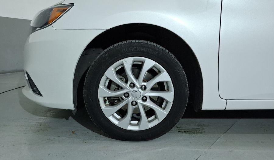 Nissan Sentra 1.8 ADVANCE AUTO Sedan 2019