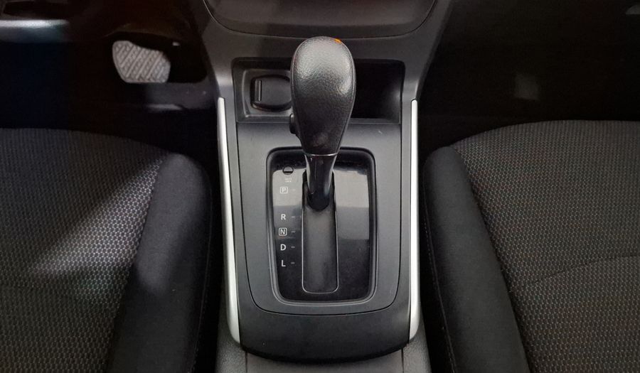 Nissan Sentra 1.8 ADVANCE AUTO Sedan 2019