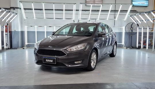 Ford • Focus III