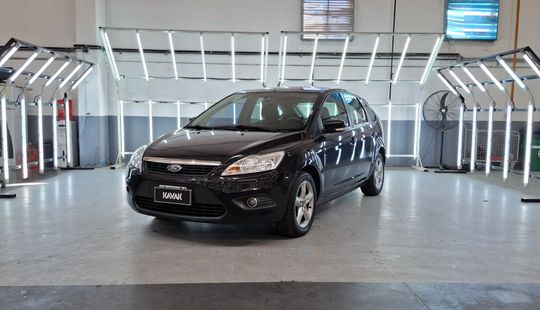 Ford • Focus II