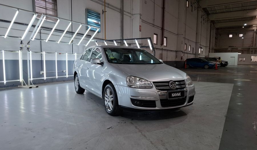 Volkswagen Vento 1.9 TDI LUXURY Sedan 2010