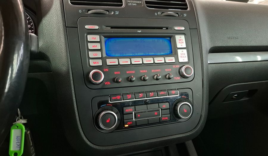 Volkswagen Vento 1.9 TDI LUXURY Sedan 2010