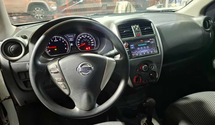 Nissan Versa 1.6 ADVANCE CVT Sedan 2020