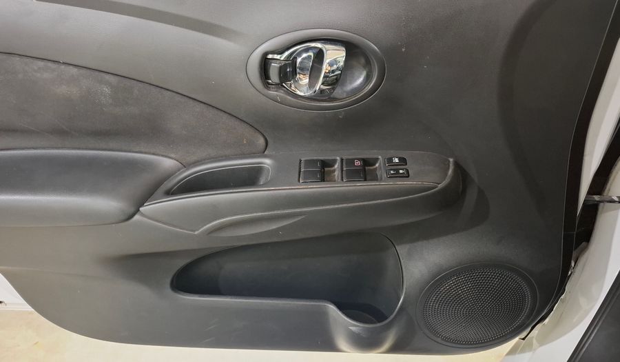 Nissan Versa 1.6 ADVANCE CVT Sedan 2020