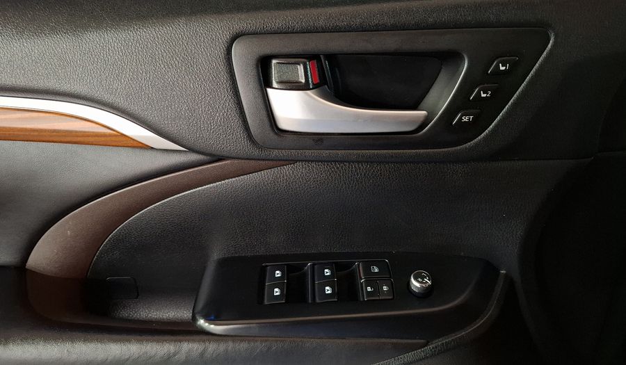Toyota Highlander 3.5 LIMITED PANORAMA ROOF AT Suv 2017