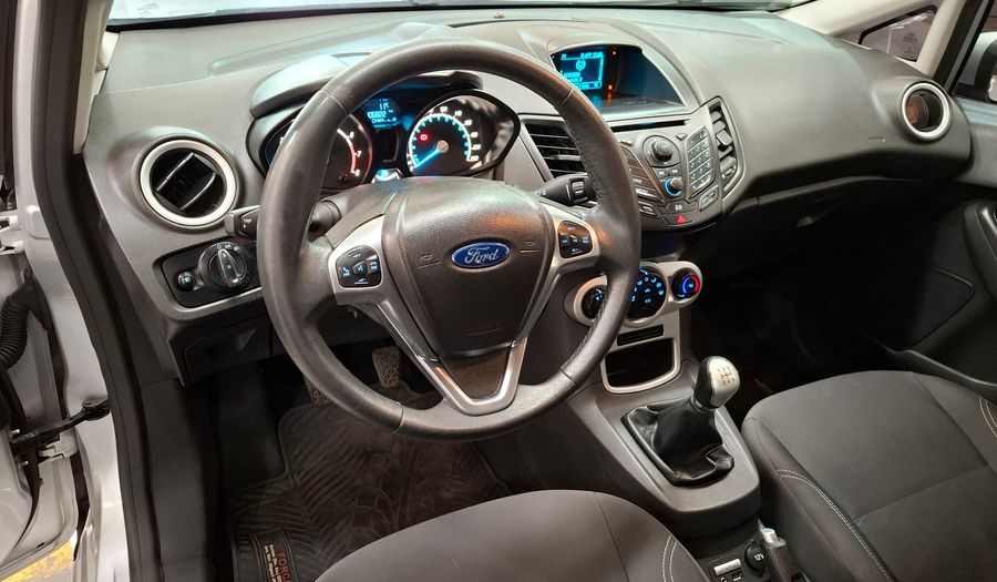 Ford Fiesta Kinetic Design 1.6 SE Hatchback 2016