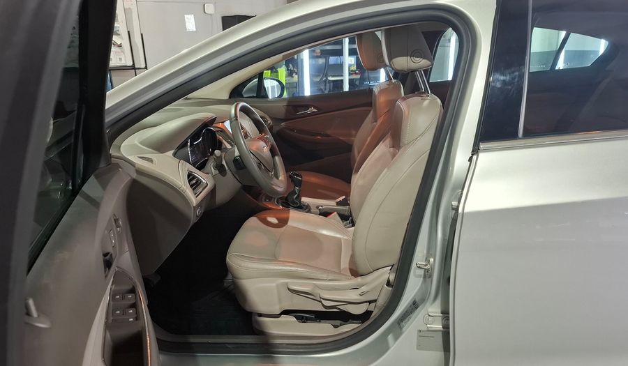 Chevrolet Cruze Ii 1.4 LTZ Hatchback 2017