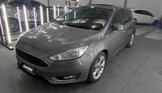 Ford • Focus III
