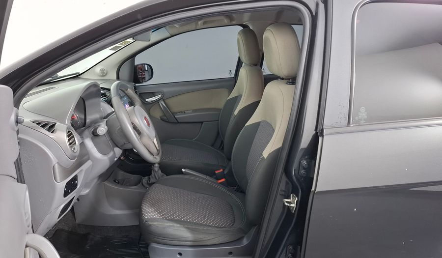 Fiat Grand Siena 1.6 16V ESSENCE Sedan 2013
