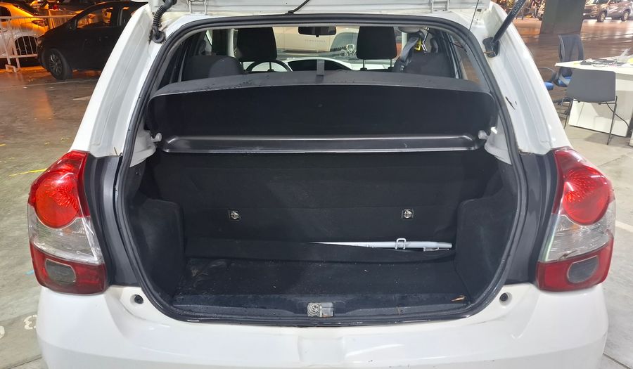 Toyota Etios 1.5 XLS Hatchback 2021