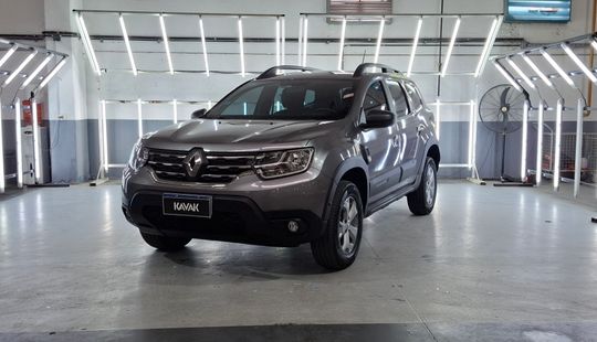 Renault • Duster