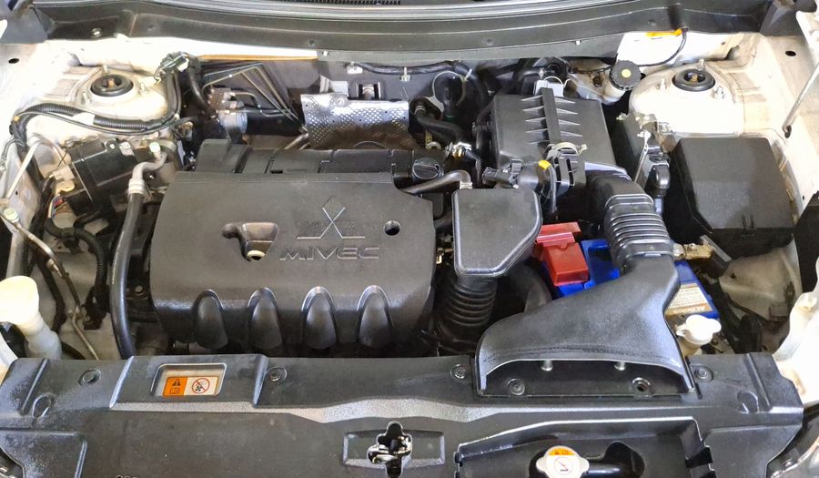 Mitsubishi Outlander 2.4 LIMITED Suv 2014