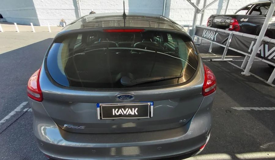 Ford Focus Iii 2.0 SE PLUS AT Hatchback 2017