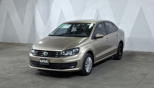 Volkswagen • Vento