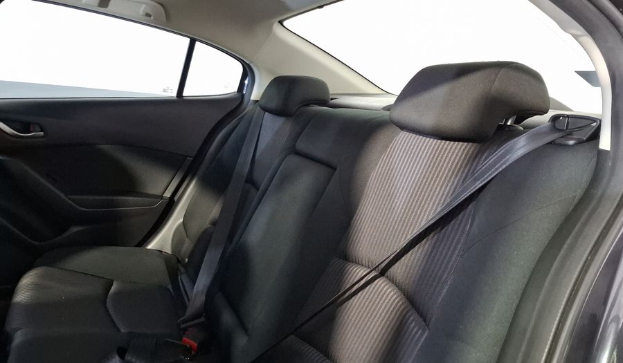 Mazda 3 2.0 SEDAN I TOURING TA Sedan 2015
