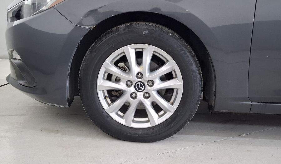 Mazda 3 2.0 SEDAN I TOURING TA Sedan 2015