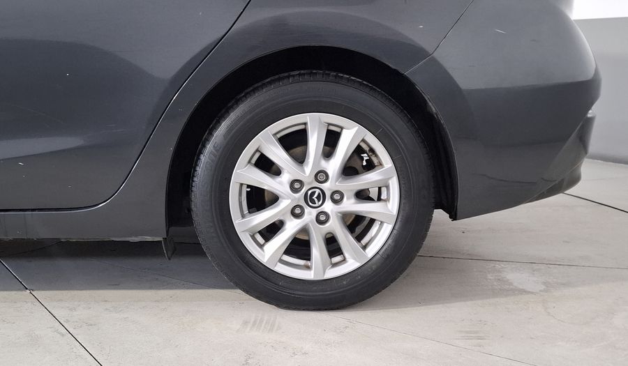 Mazda 3 2.0 SEDAN I TOURING TA Sedan 2015