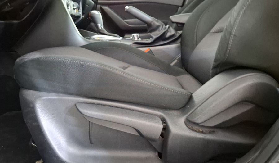 Mazda 3 2.0 SEDAN I TOURING TA Sedan 2015