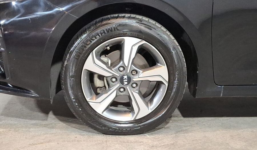 Kia Forte 2.0 EX IVT Hatchback 2020