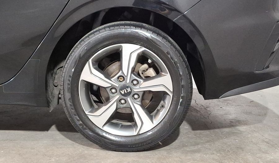 Kia Forte 2.0 EX IVT Hatchback 2020