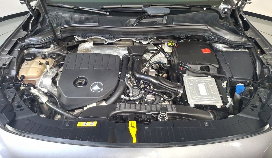 Mercedes Benz Clase Gla 1.3 200 PROGRESSIVE DCT Suv 2021