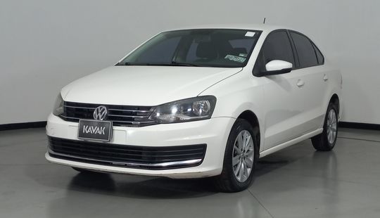 Volkswagen • Vento