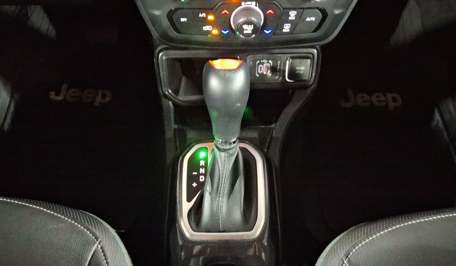 Jeep Renegade 1.3 LATITUDE AUTO Suv 2024