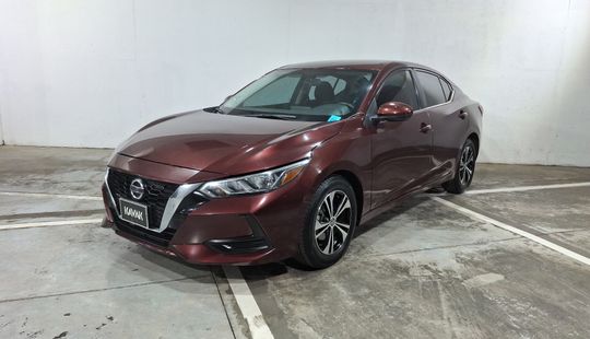 Nissan • Sentra