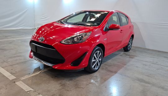 Toyota • Prius C
