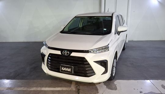 Toyota • Avanza