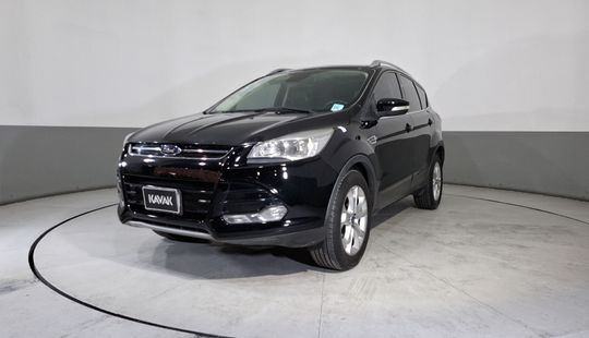 Ford • Escape