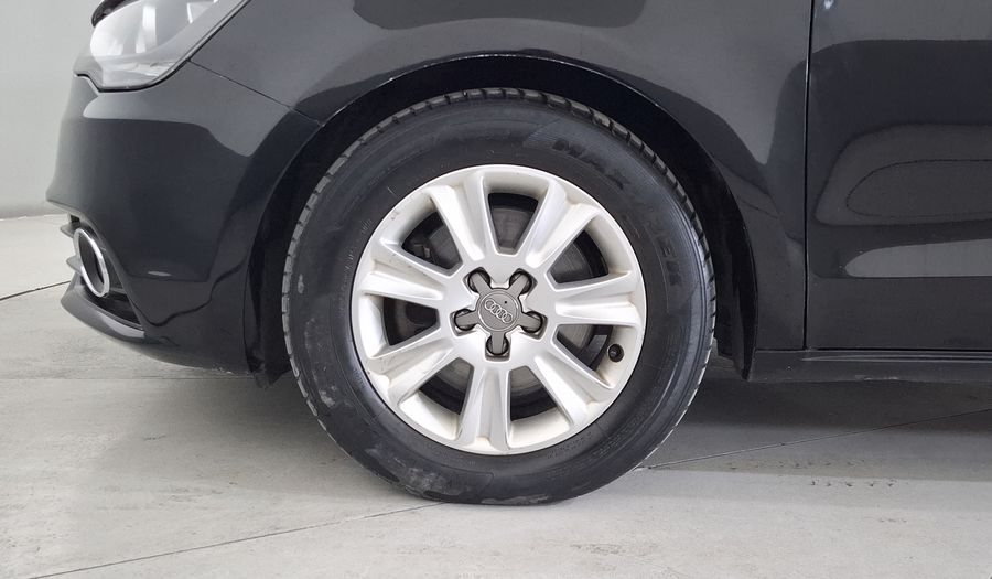 Audi A1 1.4 TFSI COOL S TRONIC Hatchback 2015