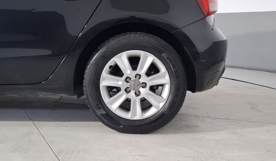 Audi A1 1.4 TFSI COOL S TRONIC Hatchback 2015
