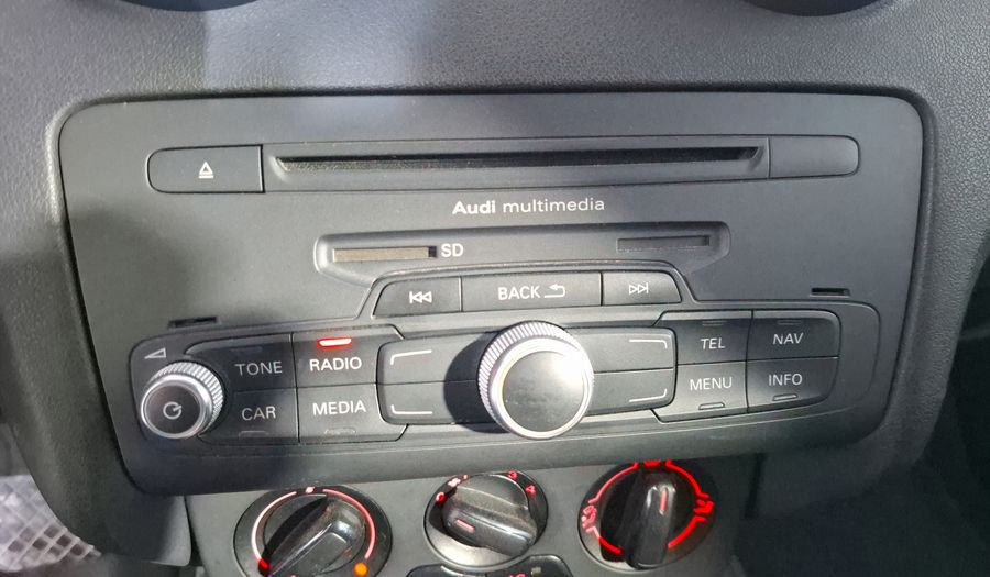 Audi A1 1.4 TFSI COOL S TRONIC Hatchback 2015