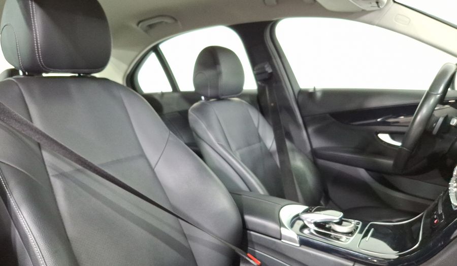 Mercedes Benz Clase C 1.6 180 CGI AT Sedan 2016