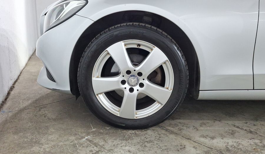Mercedes Benz Clase C 1.6 180 CGI AT Sedan 2016