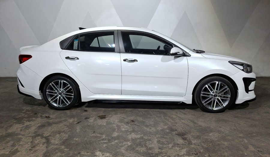 Kia Rio 1.6 S PACK AUTO Sedan 2022