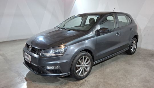 Volkswagen • Polo