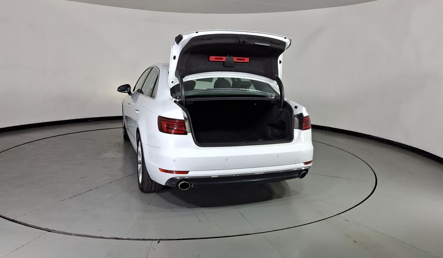 Audi A4 2.0 SELECT DCT Sedan 2018